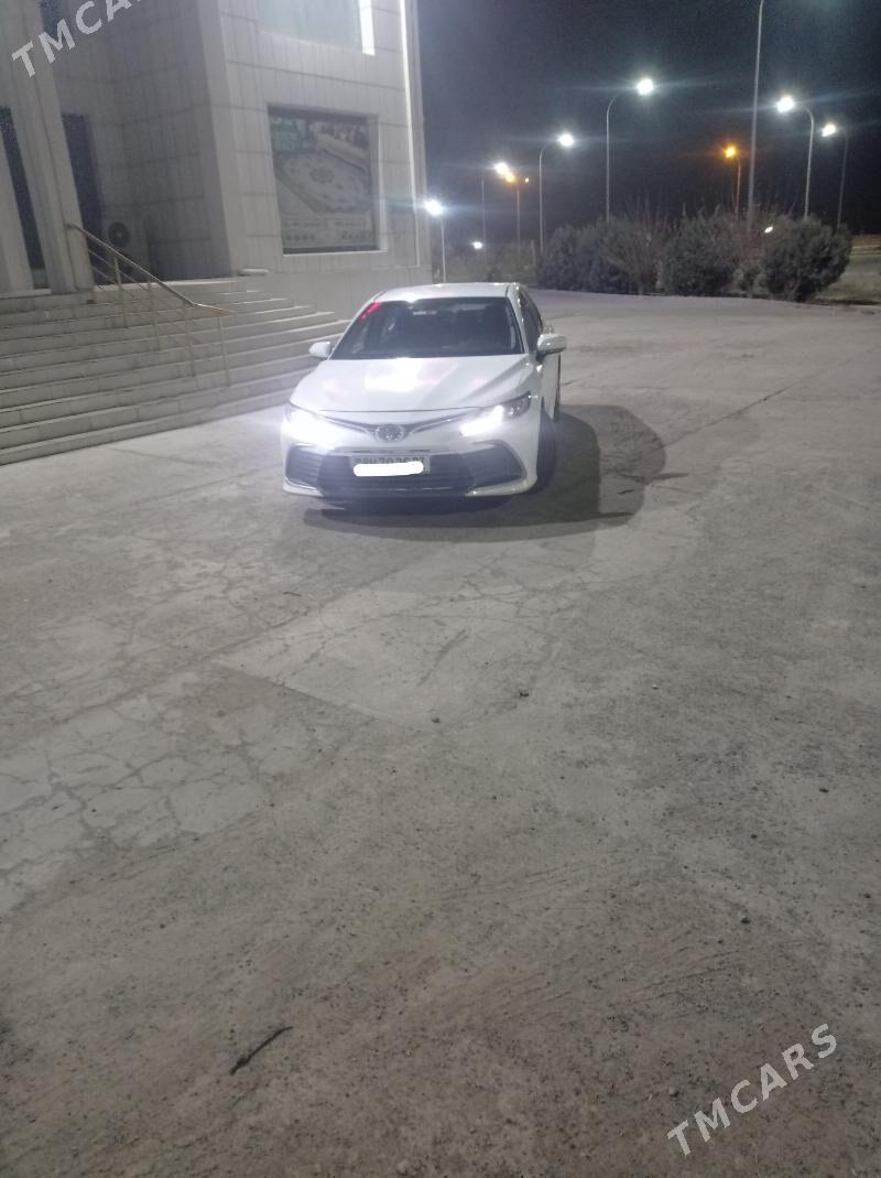 Toyota Camry 2021 - 215 000 TMT - Gurbansoltan Eje - img 3