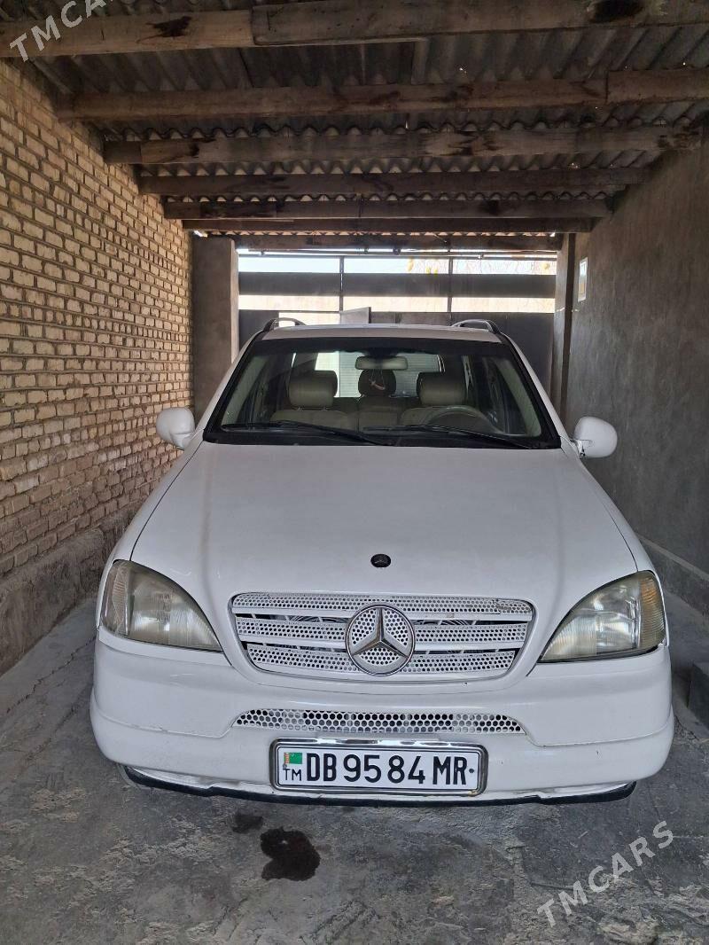 Mercedes-Benz ML350 2000 - 120 000 TMT - Байрамали - img 1
