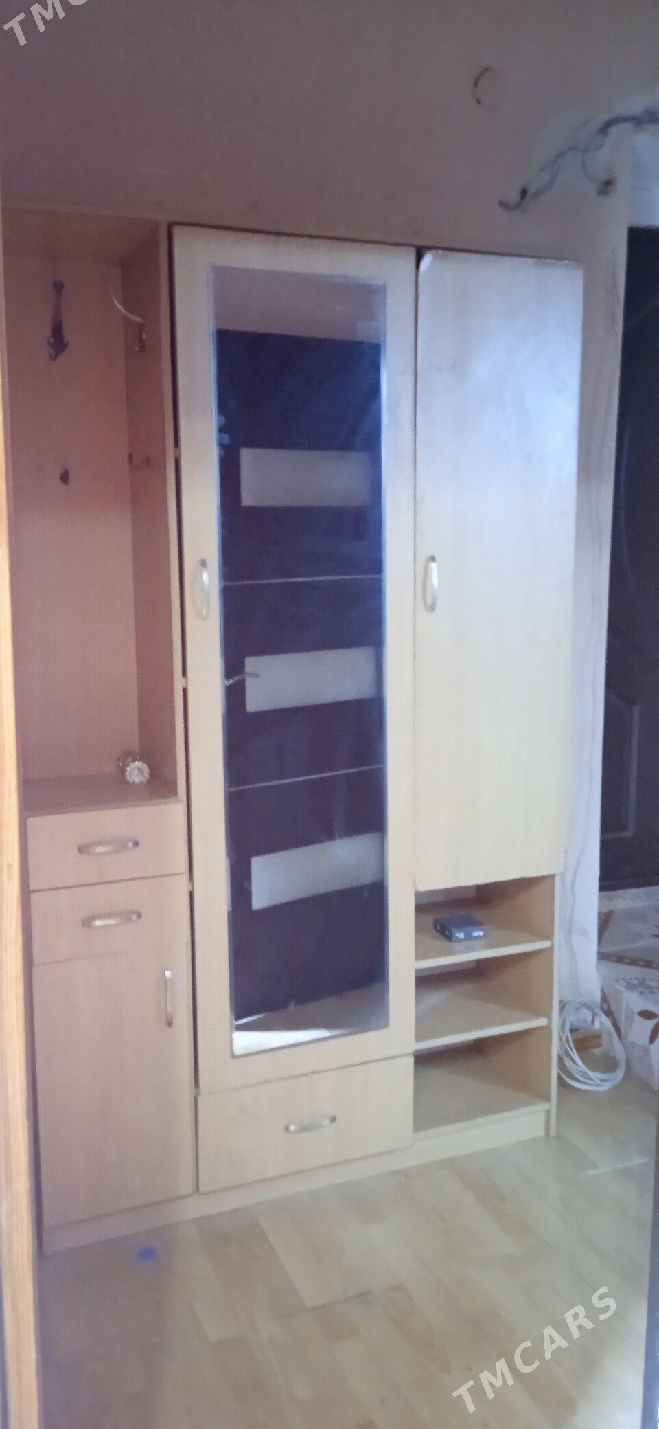 mebil şfaner prihoşka - 6 мкр - img 3