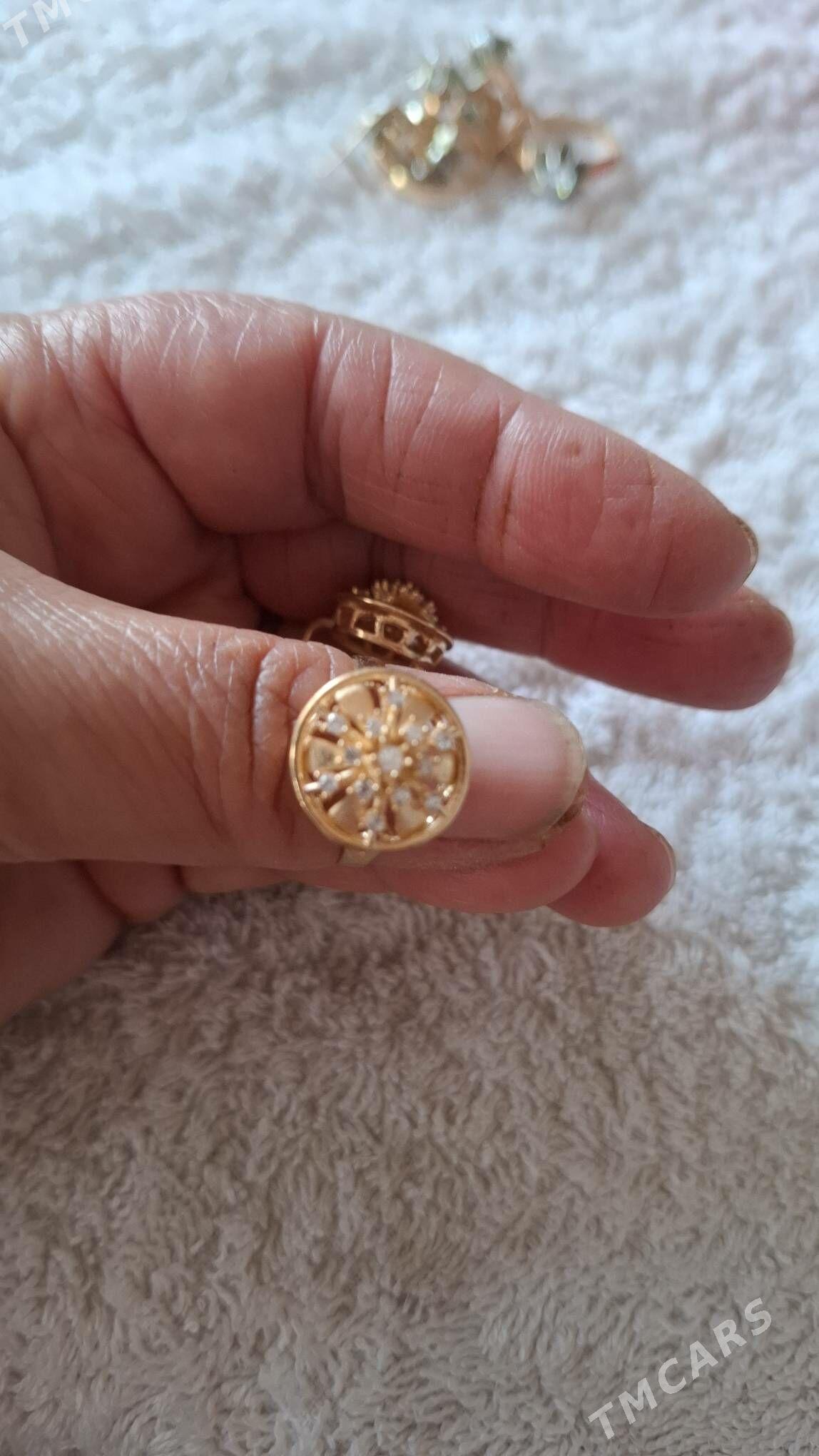 гулакхалка озбек - Türkmenabat - img 8