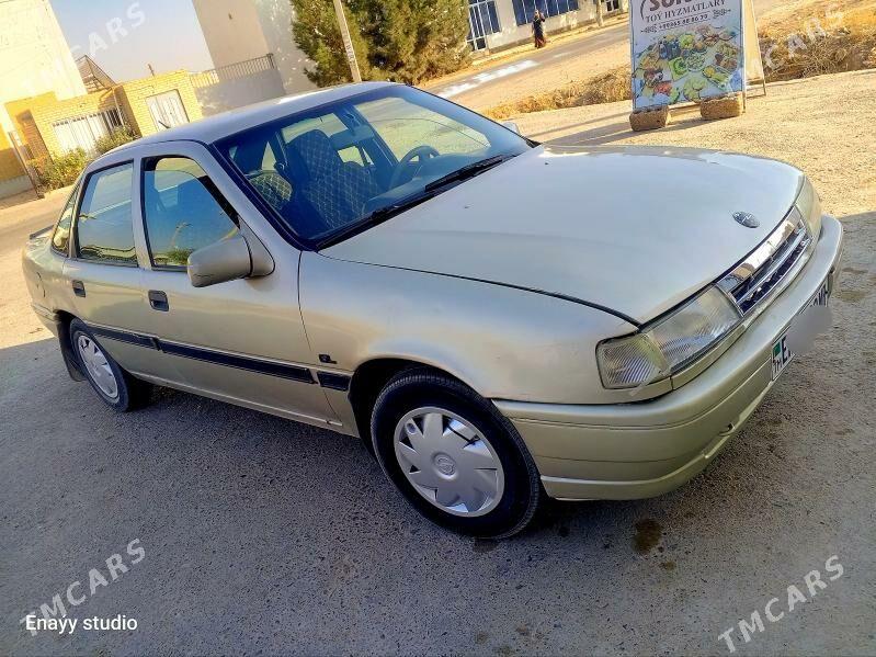 Opel Vectra 1992 - 25 000 TMT - Mary - img 4