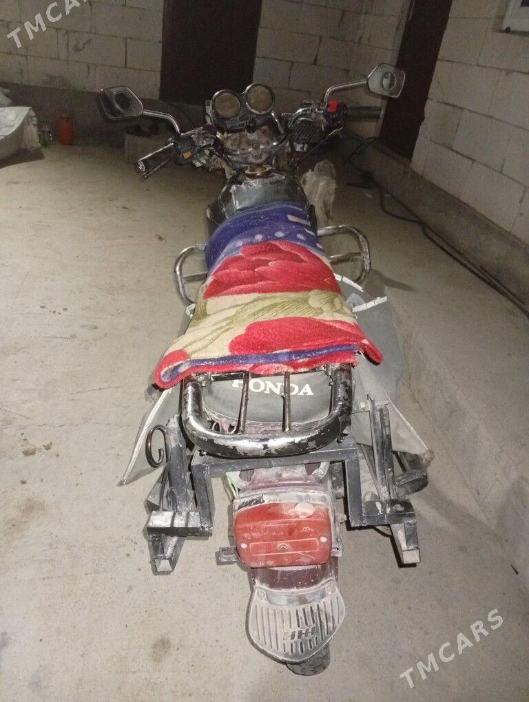 Fekon FK200-14G 2022 - 8 000 TMT - Bäherden - img 3