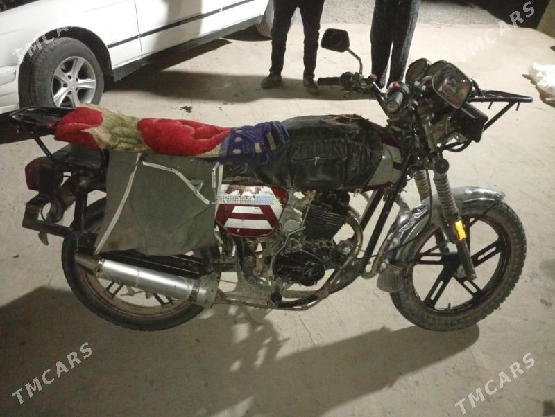 Fekon FK200-14G 2022 - 8 000 TMT - Bäherden - img 1