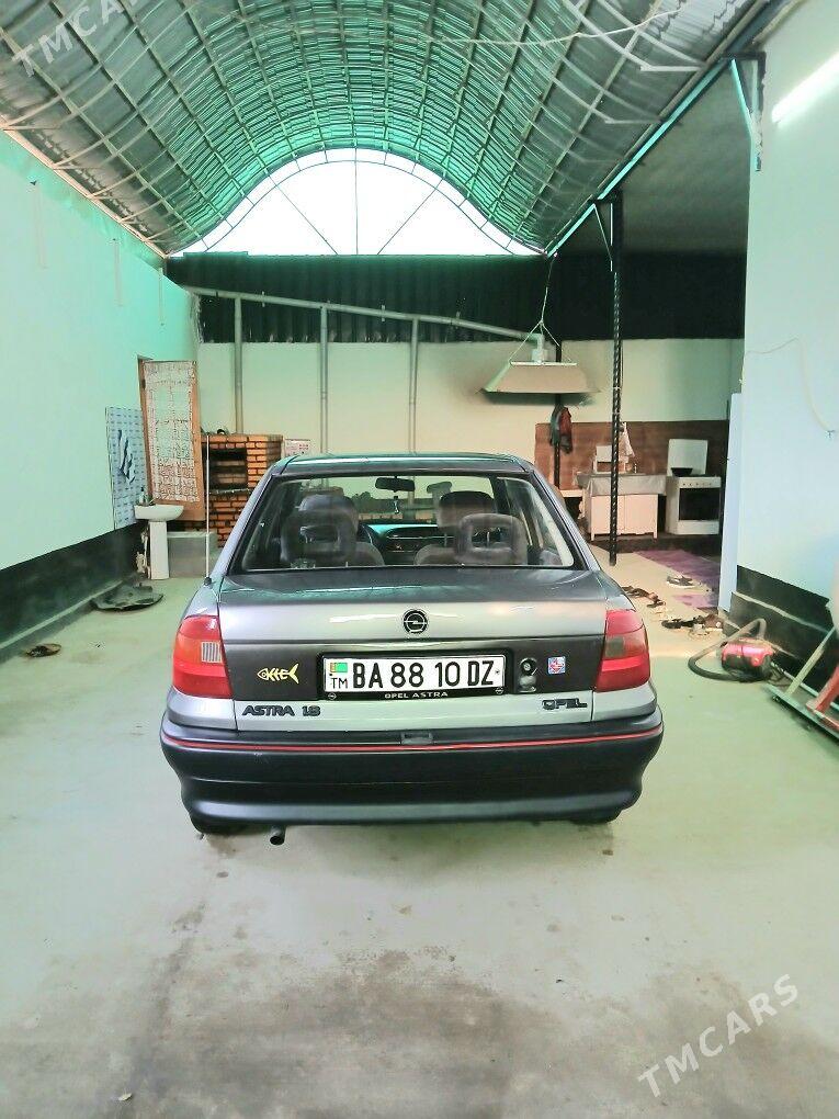 Opel Astra 1992 - 56 000 TMT - Дашогуз - img 3