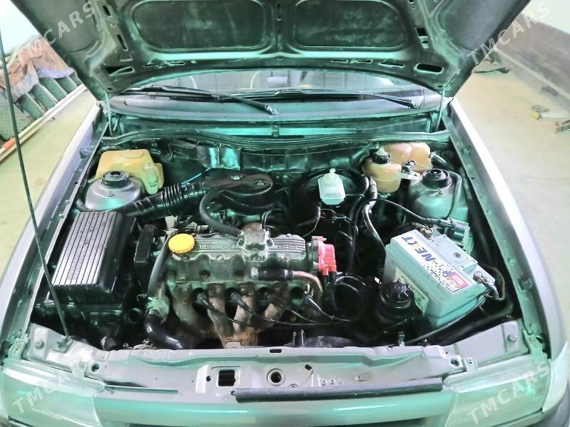 Opel Astra 1992 - 56 000 TMT - Дашогуз - img 5