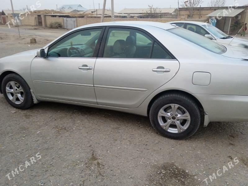 Toyota Camry 2002 - 170 000 TMT - Дарганата - img 5