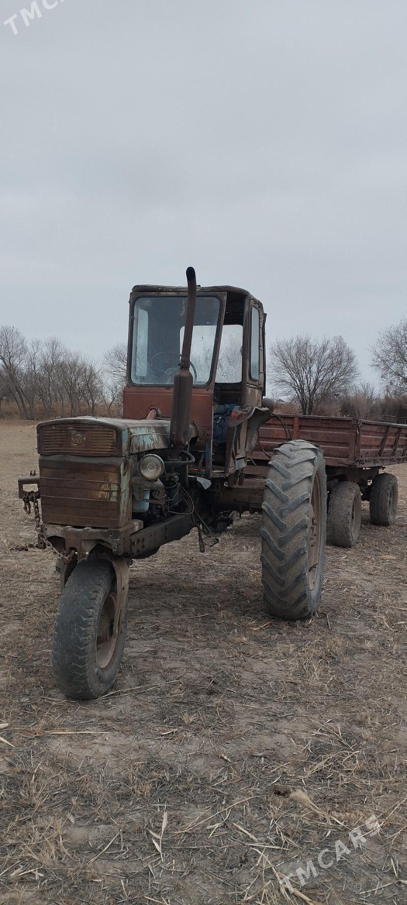 MTZ T-28 1984 - 40 000 TMT - етр. Туркменбаши - img 1