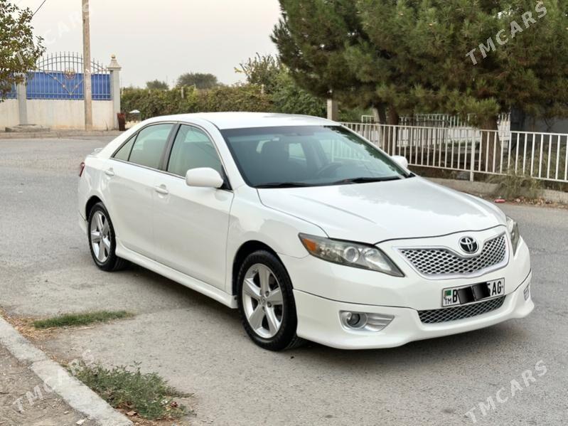 Toyota Camry 2011 - 196 000 TMT - Büzmeýin - img 1