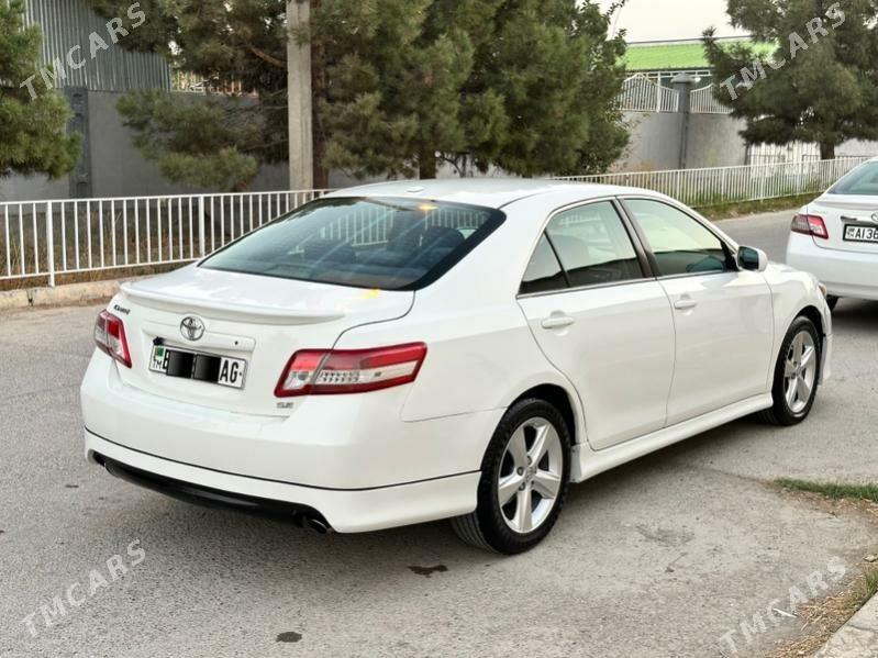 Toyota Camry 2011 - 196 000 TMT - Büzmeýin - img 3