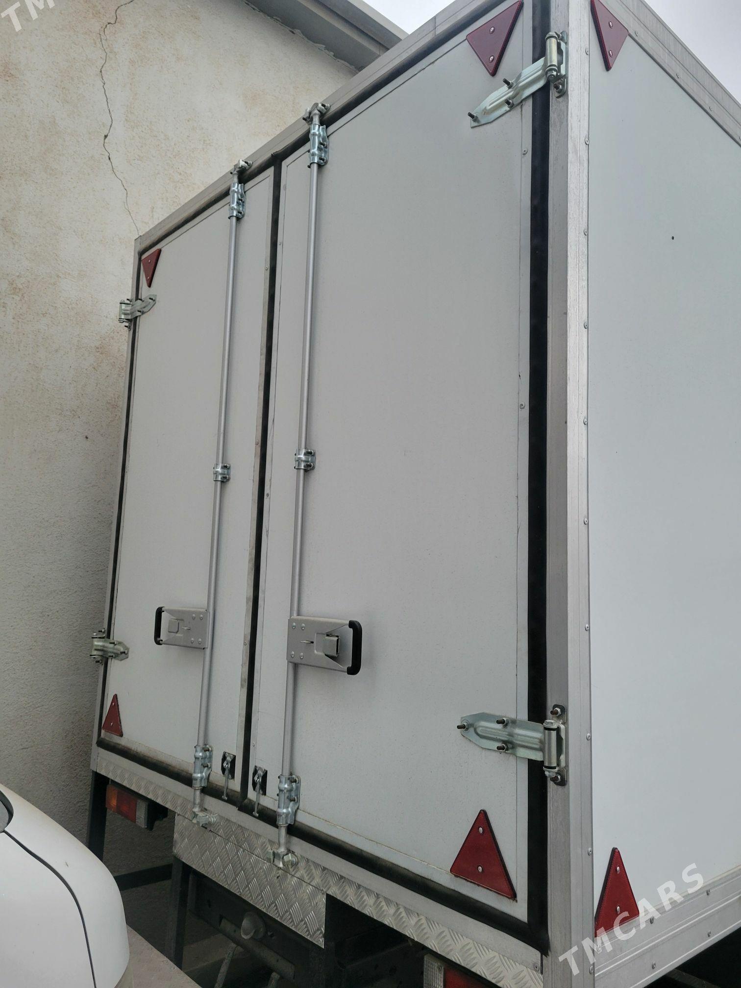 Mitsubishi Canter 2025 - 560 000 TMT - Mary - img 1