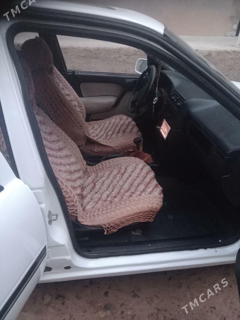 Opel Vectra 1992 - 35 000 TMT - Теджен - img 6