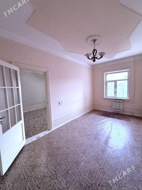 4 комнат 75 м2 - Туркменабат - img 4