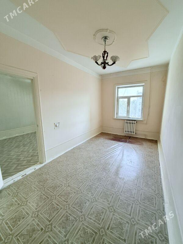 4 комнат 75 м2 - Туркменабат - img 10
