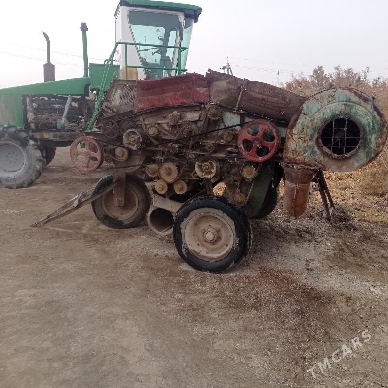 MTZ 80 2003 - 50 000 TMT - Гызыларбат - img 3