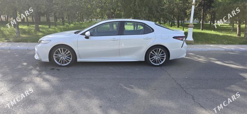 Toyota Camry 2023 - 530 000 TMT - Ашхабад - img 9