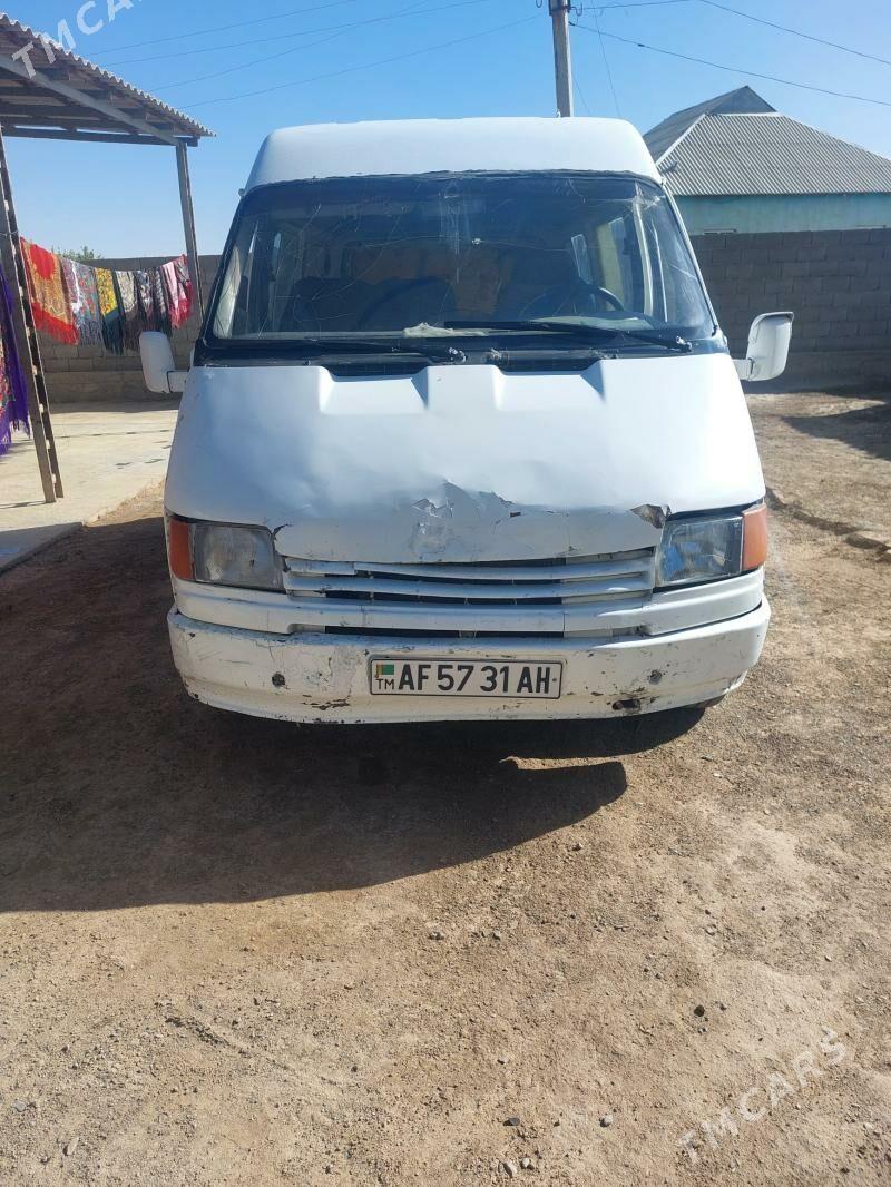 Ford Transit Connect 2009 - 15 000 TMT - Теджен - img 2