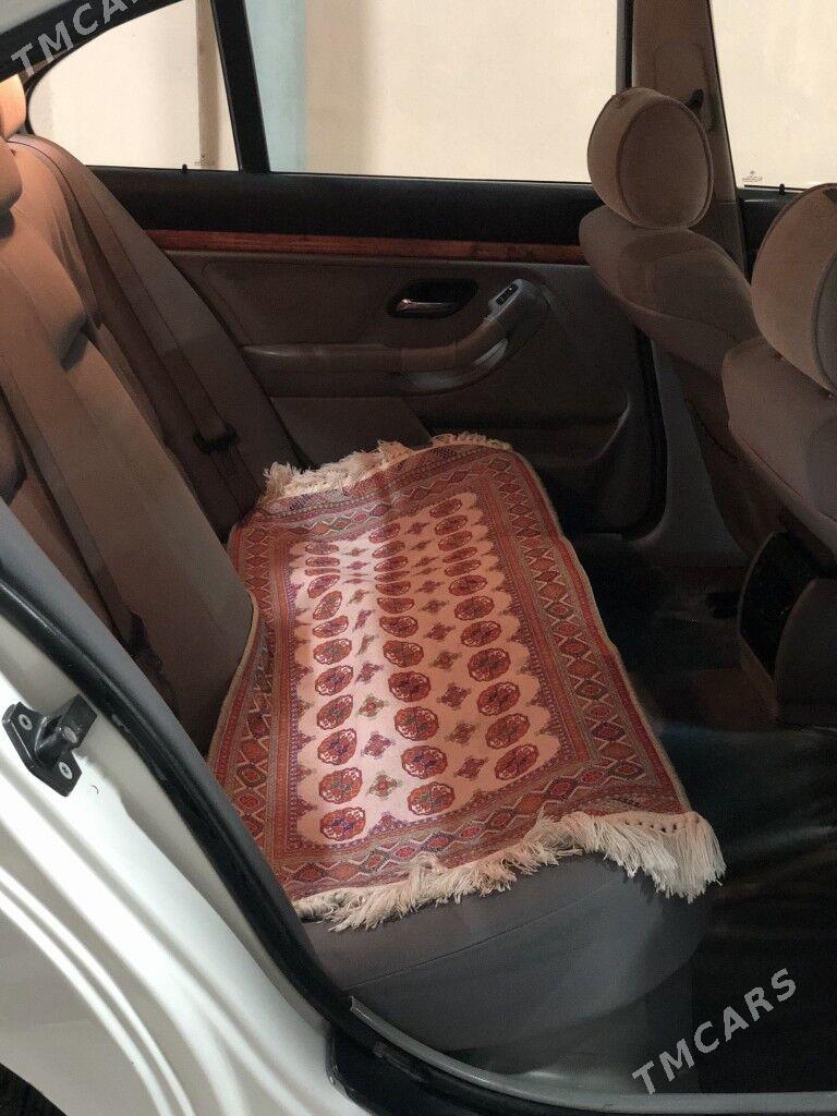 BMW E39 1999 - 108 000 TMT - Балканабат - img 7