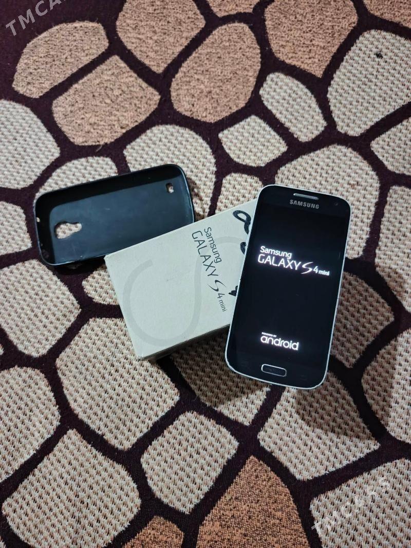 Samsunuk S4 mini - Mary - img 2