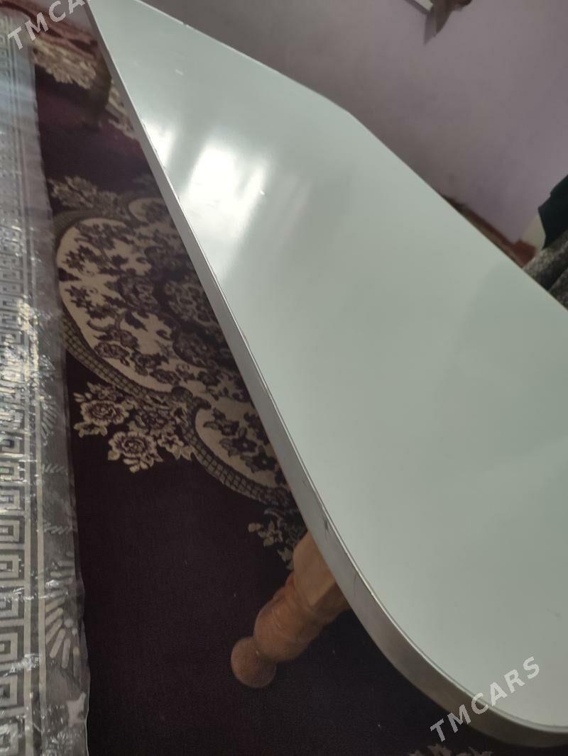 стол - Дашогуз - img 1