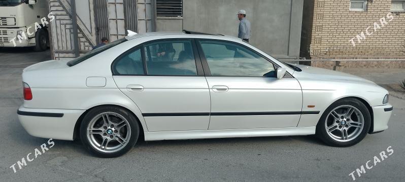 BMW E39 2003 - 120 000 TMT - Aşgabat - img 4