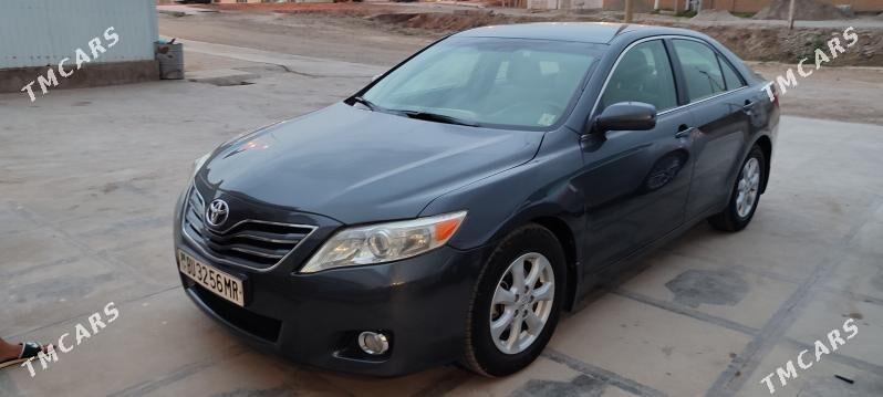Toyota Camry 2011 - 230 000 TMT - Мары - img 7