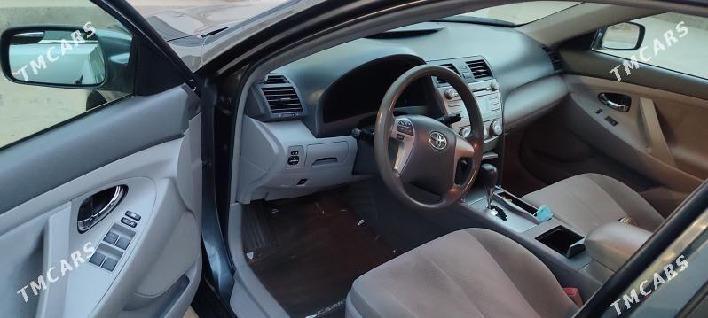 Toyota Camry 2011 - 230 000 TMT - Мары - img 1