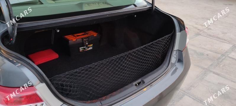 Toyota Camry 2011 - 230 000 TMT - Мары - img 6