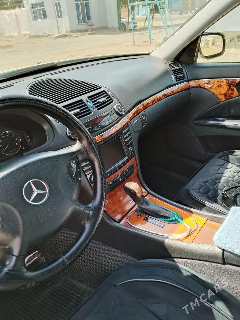 Mercedes-Benz E-Class 2003 - 140 000 TMT - Mary - img 8