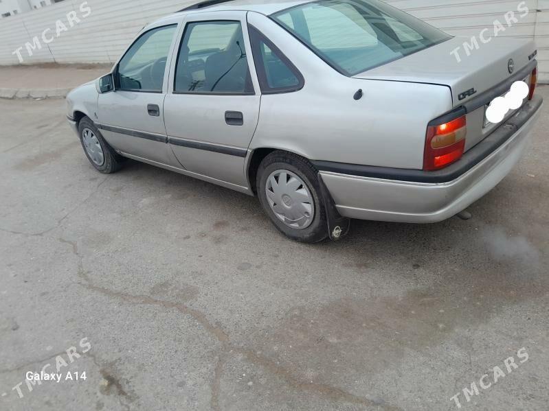 Opel Vectra 1994 - 48 000 TMT - Дашогуз - img 2