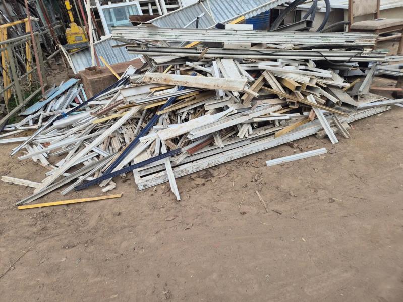 Alyumin alyas - Köşi - img 2