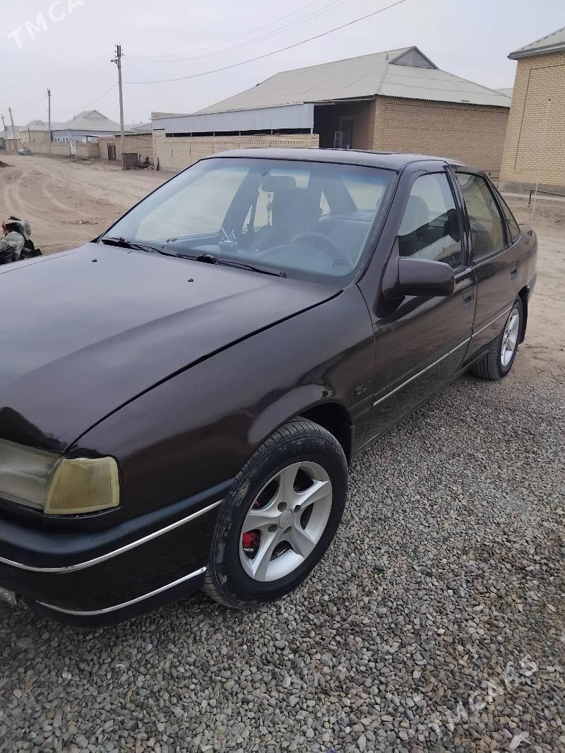 Opel Vectra 1991 - 45 000 TMT - Mary - img 5