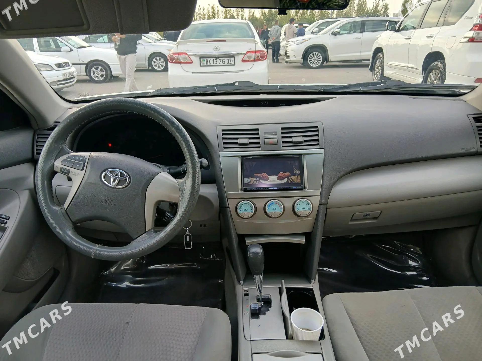 Toyota Camry 2010 - 175 000 TMT - Daşoguz - img 4