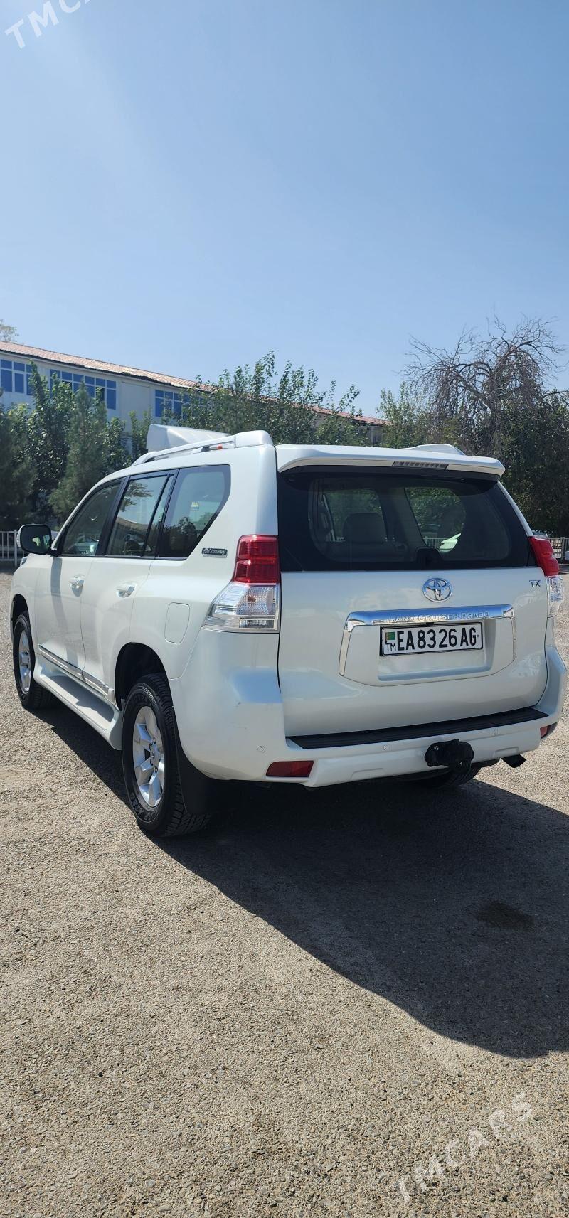 Toyota Land Cruiser Prado 2012 - 550 000 TMT - Aşgabat - img 7