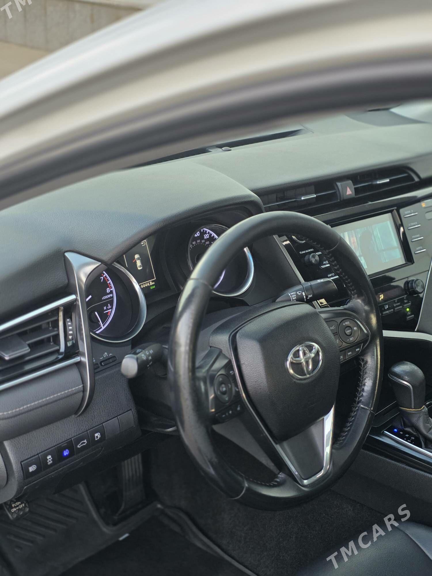 Toyota Camry 2018 - 329 000 TMT - Ашхабад - img 5