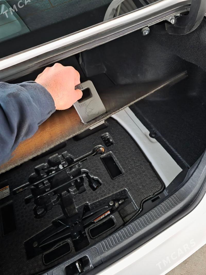 Toyota Camry 2018 - 329 000 TMT - Ашхабад - img 1