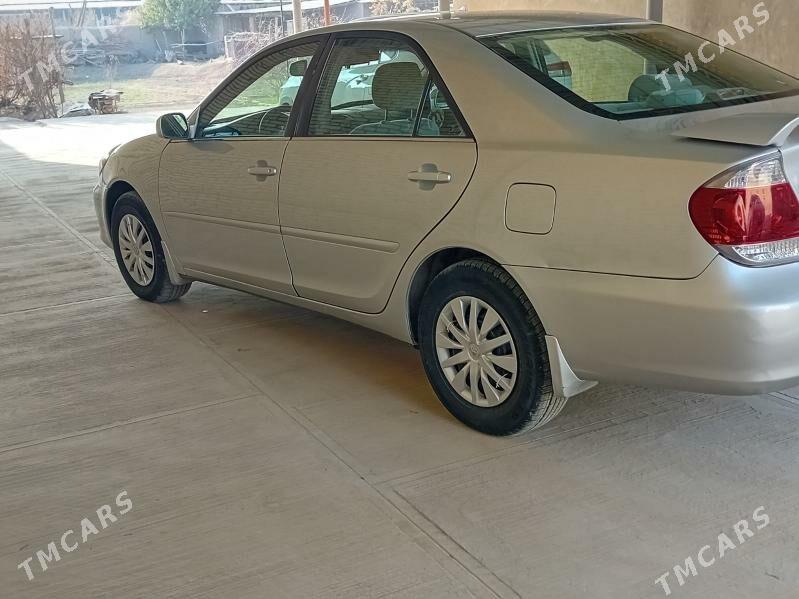 Toyota Camry 2004 - 170 000 TMT - Халач - img 7