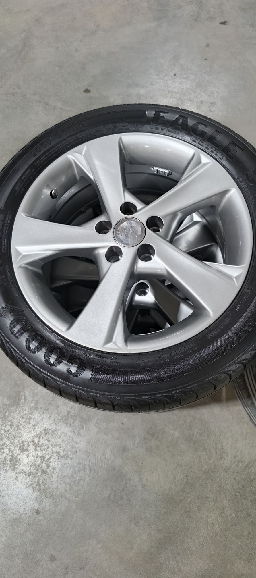 Karolla exskuliziw 16 lyk 5 000 TMT - Гарадамак - img 4