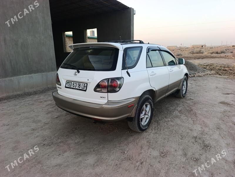 Lexus RX 300 2000 - 130 000 TMT - Halaç - img 3