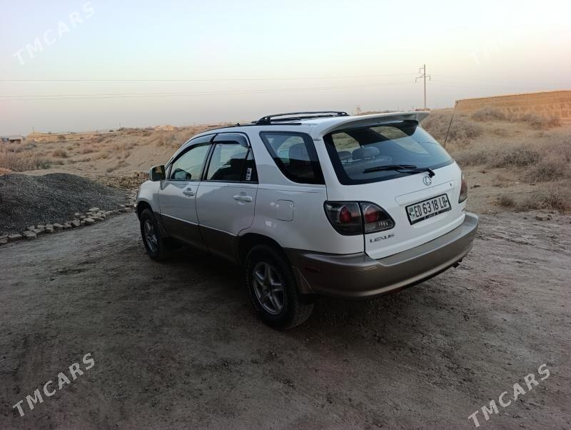 Lexus RX 300 2000 - 130 000 TMT - Halaç - img 5