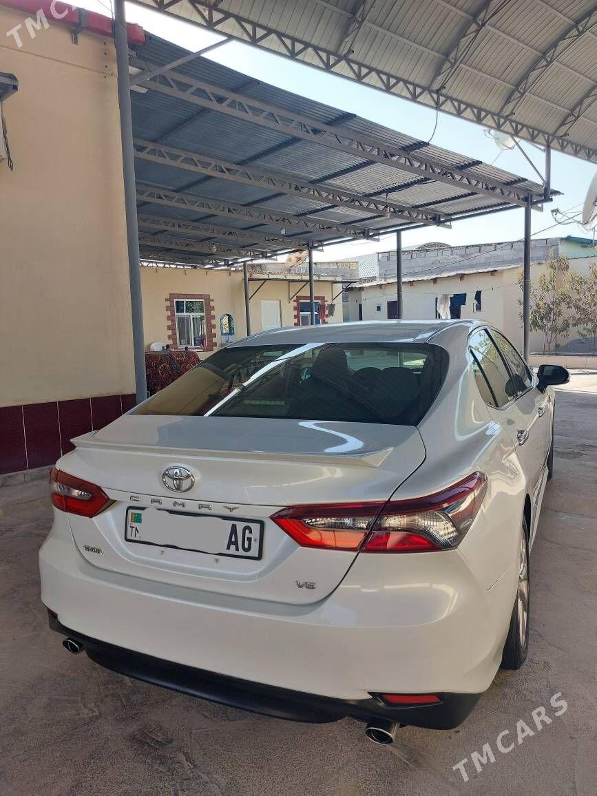 Toyota Camry 2018 - 255 000 TMT - Ашхабад - img 4