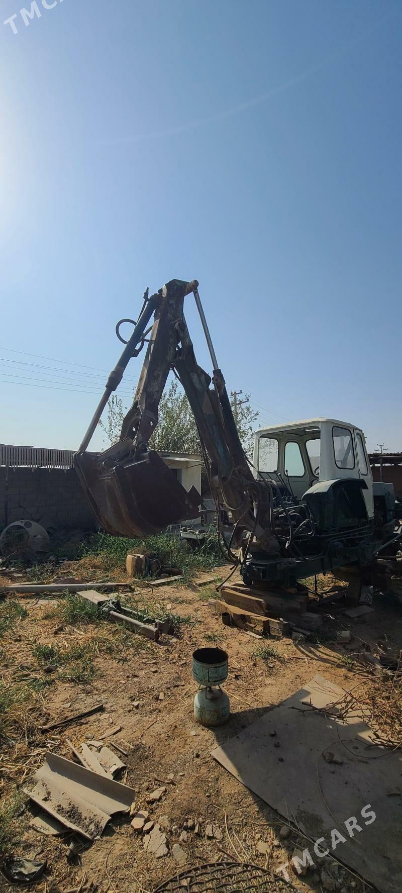 JCB 5CX Wastemaster 1995 - 40 000 TMT - Tejen - img 1