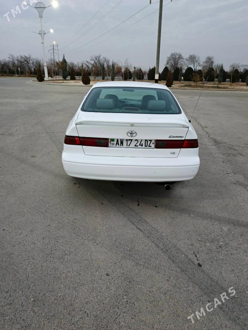 Toyota Camry 1997 - 115 000 TMT - Дашогуз - img 4