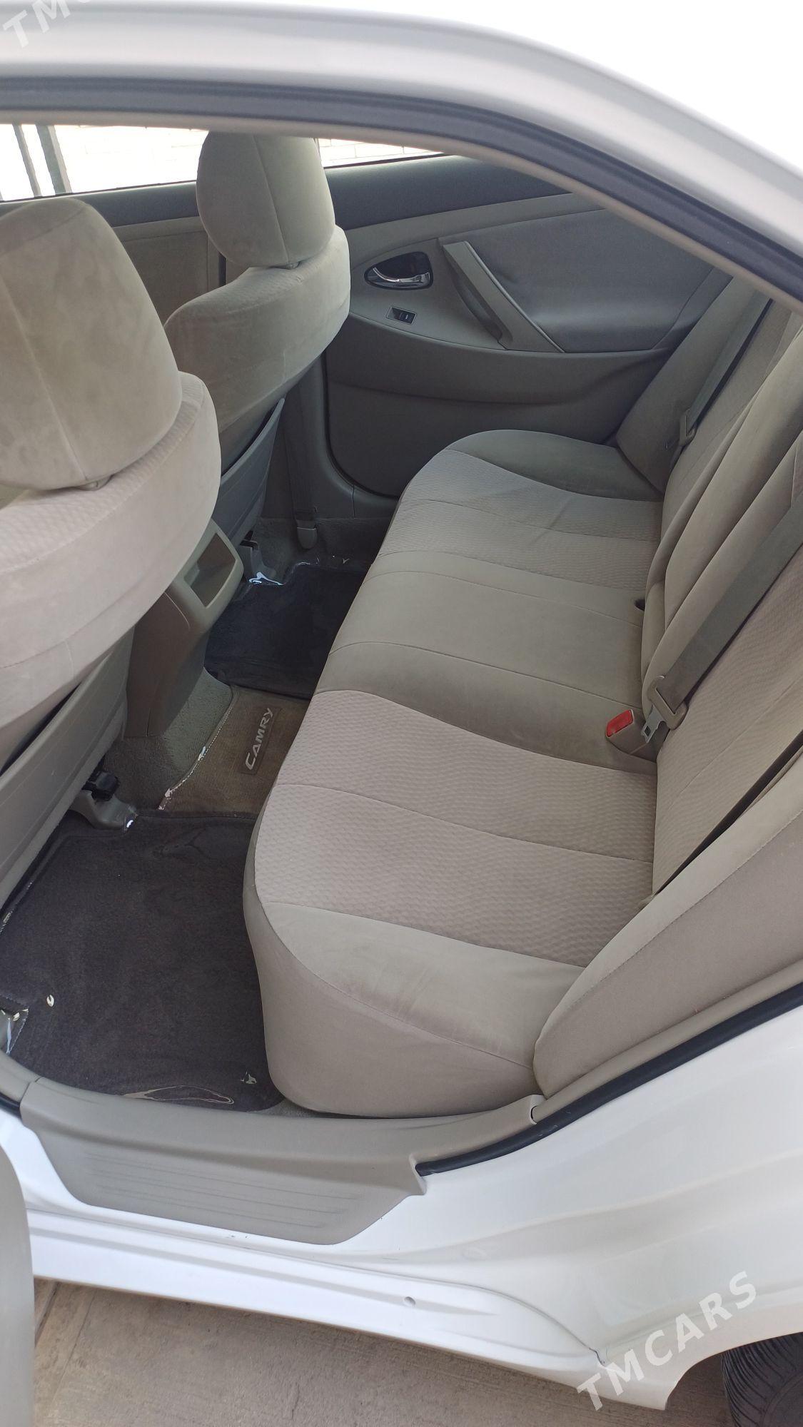 Toyota Camry 2010 - 230 000 TMT - Aşgabat - img 8