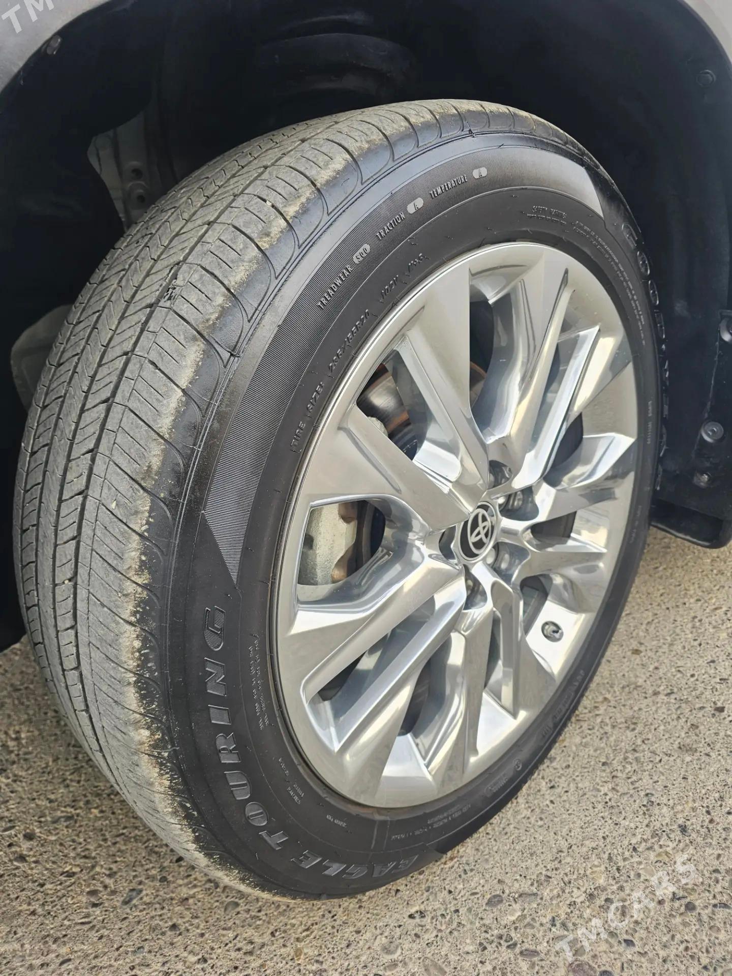 Toyota Highlander 2024 - 650 000 TMT - Мары - img 5