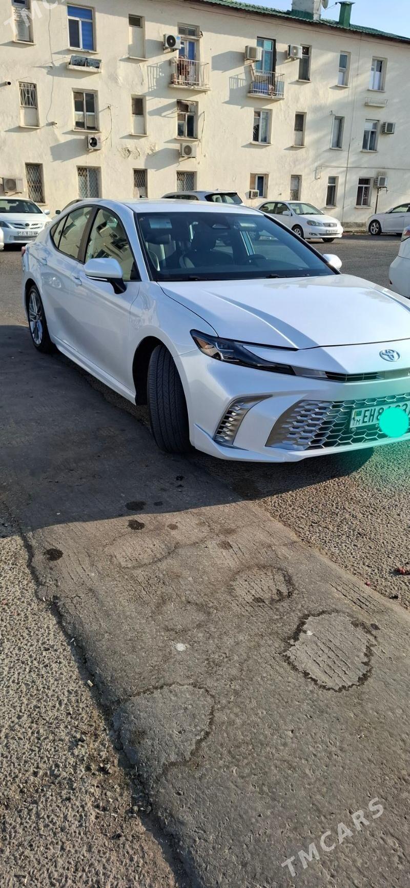 Toyota Camry 2025 - 425 000 TMT - 1 мкр - img 3