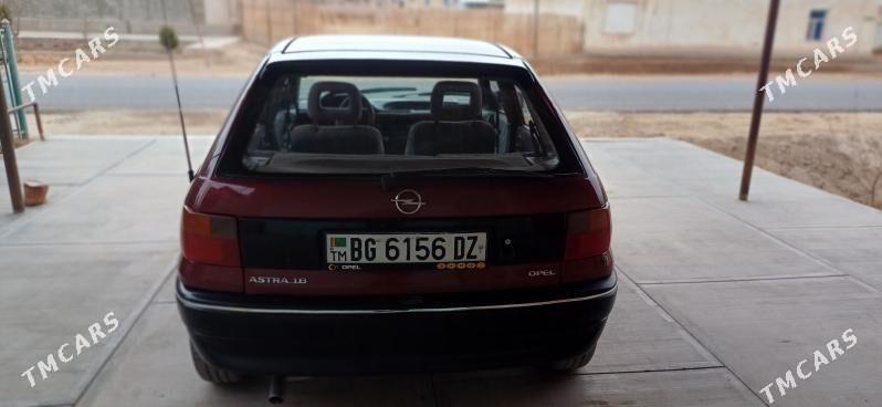 Opel Astra 1994 - 55 000 TMT - Дашогуз - img 4