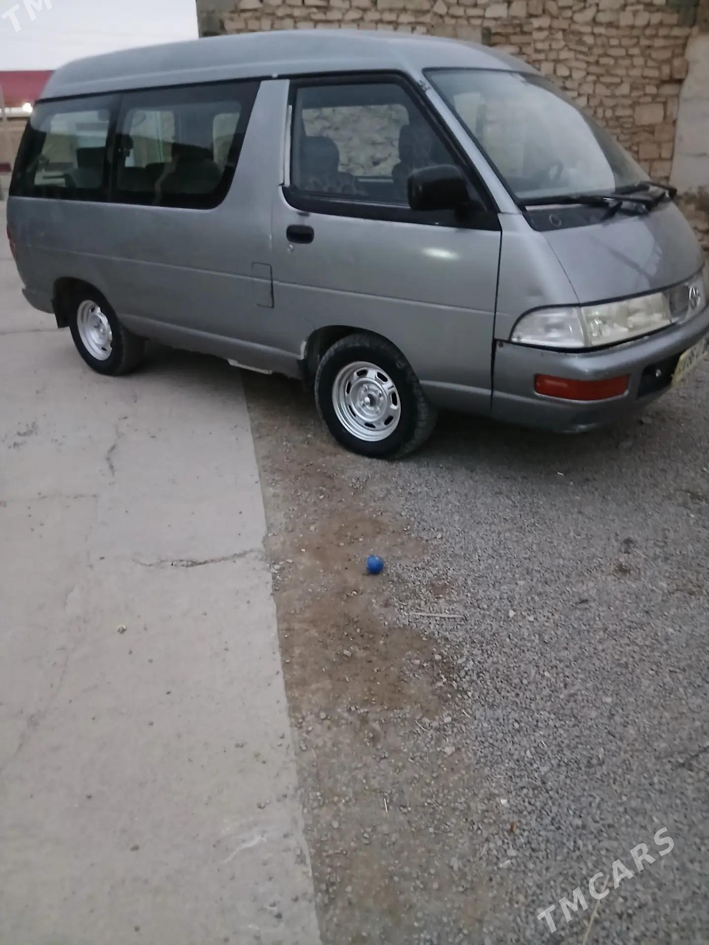 Toyota Town Ace 1993 - 28 000 TMT - Gyzylarbat - img 3
