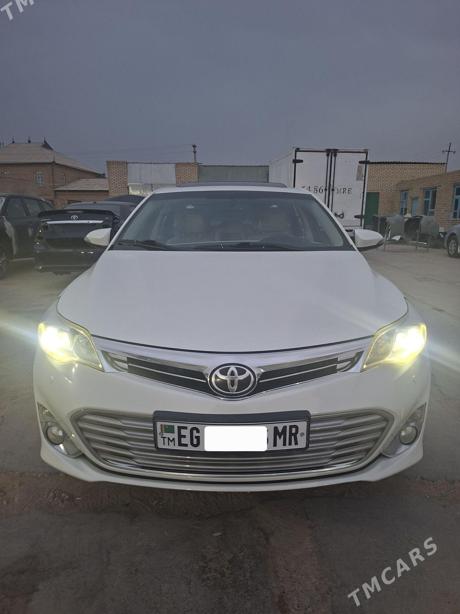 Toyota Avalon 2015 - 370 000 TMT - Байрамали - img 1