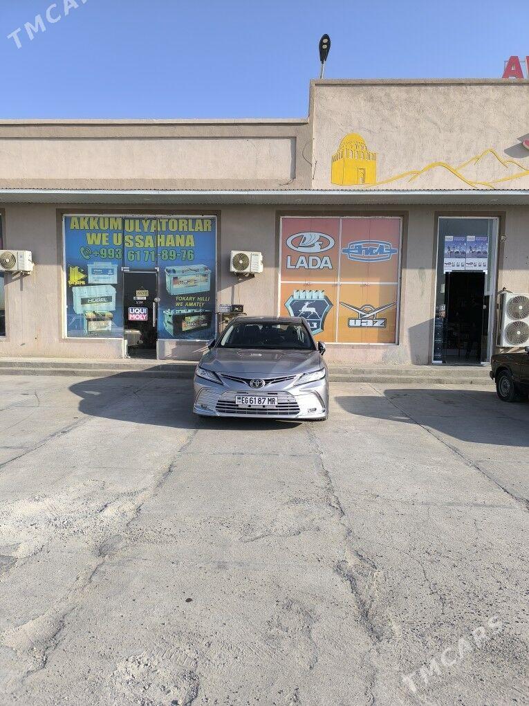 Toyota Camry 2019 - 325 000 TMT - Baýramaly - img 3