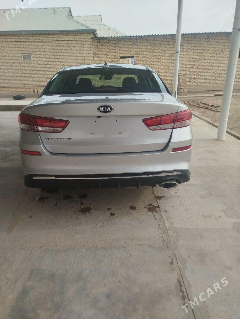 Kia Optima 2020 - 220 000 TMT - Мары - img 3